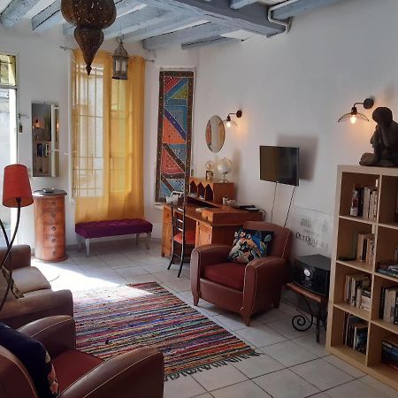 MAISON DE CHARME AVEC COUR, proche rue des Teinturiers Avignon Extérieur photo
